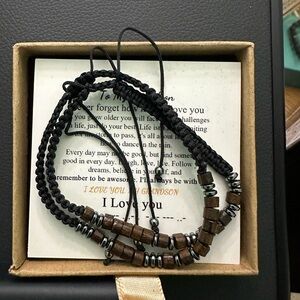 Black and Brown Beaded Bracelet. NIB